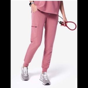 Figs Zamora Jogger Scrubs - Mauve - Small